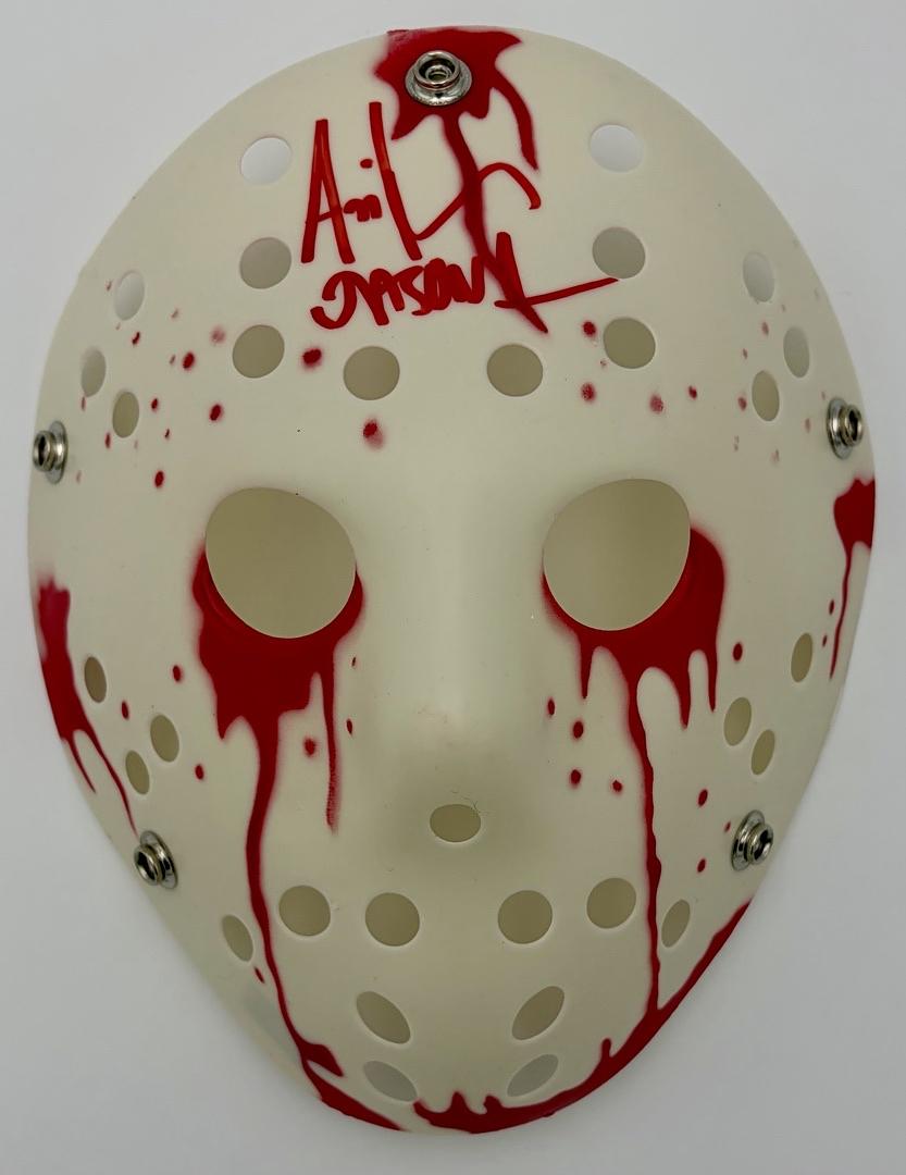 Ari Lehman signed "Jason" mask (Friday the 13th) - Beckett COA